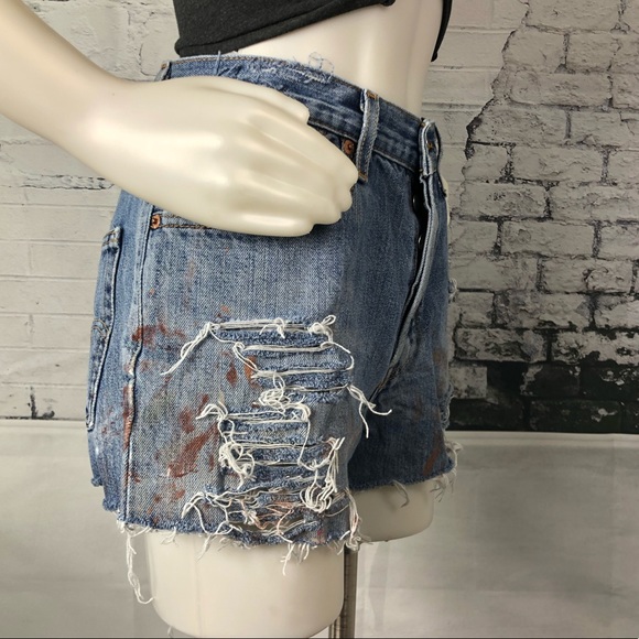 Levi’s 501’s Distressed Denim Shorts Paint 1266 - Picture 4 of 11